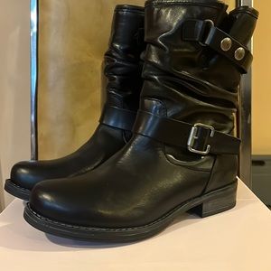 100% Leather Eric Michael Laguna Boots